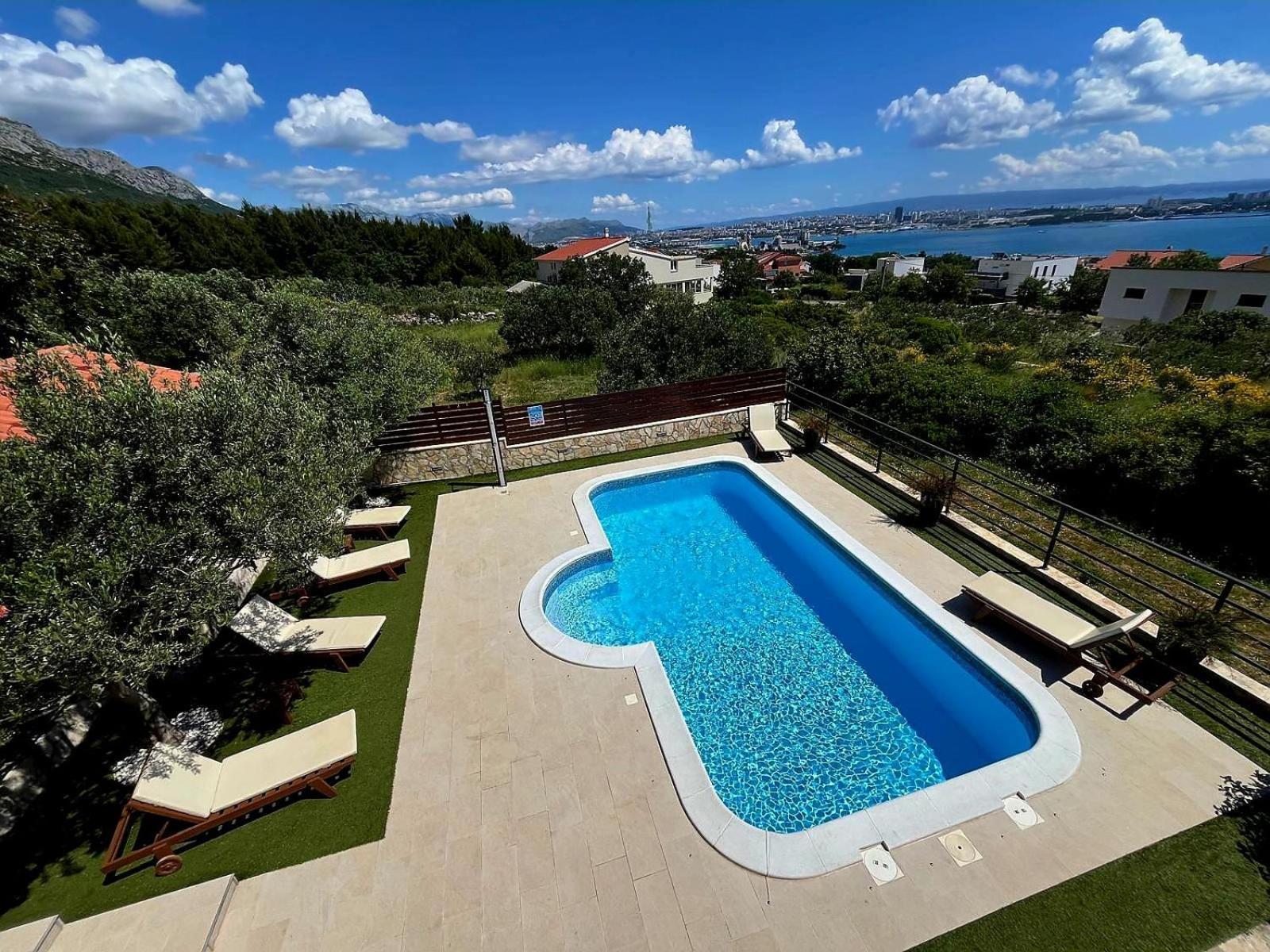 Holiday Home Magic View With Private Heated Pool Kaštela Exterior foto